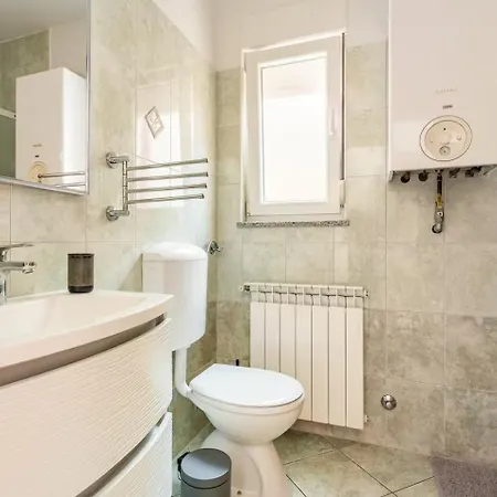 Dp By Istra Vacation Apartman