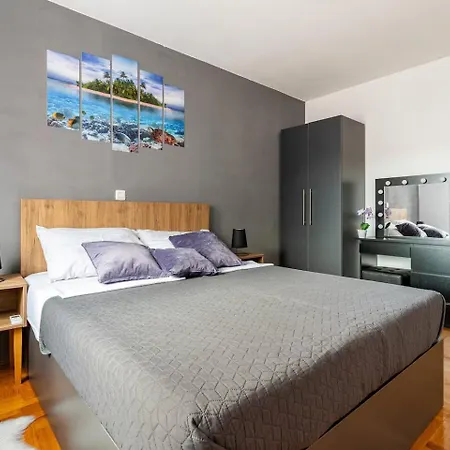 Dp By Istra Vacation Apartman Pula
